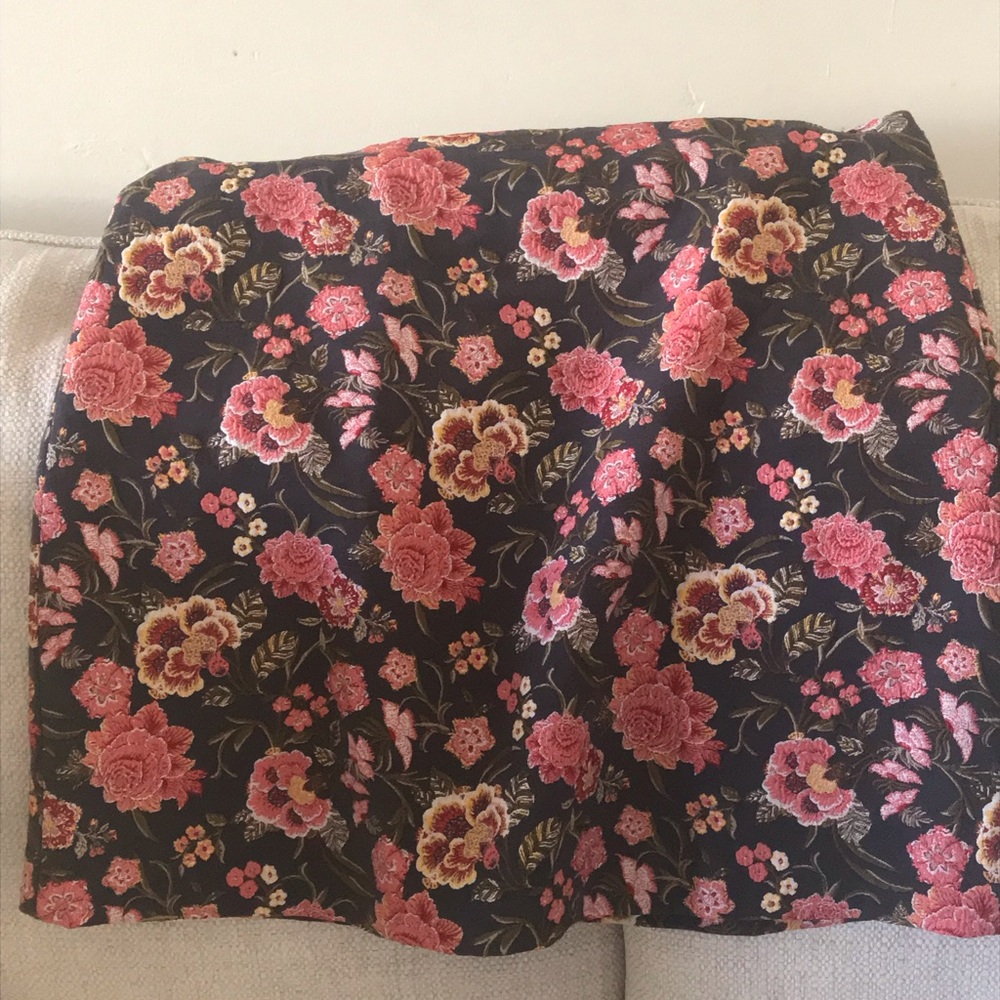 Ann Taylor midi skirt (size 12) New with tags